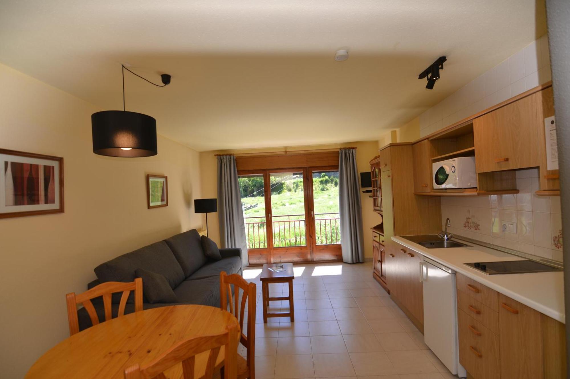 Apartamentos Turisticos Poblado Arinsal Εξωτερικό φωτογραφία