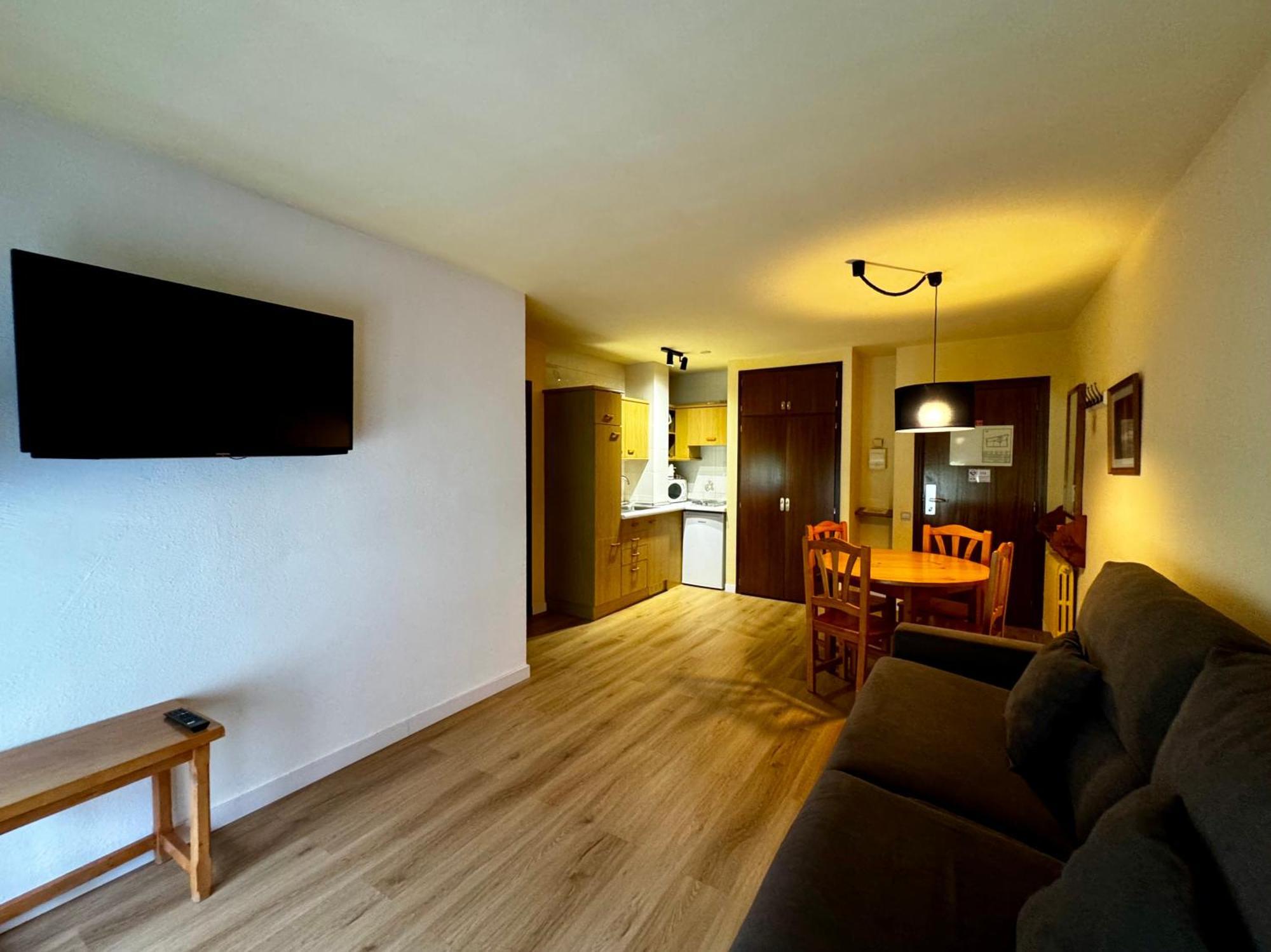 Apartamentos Turisticos Poblado Arinsal Εξωτερικό φωτογραφία