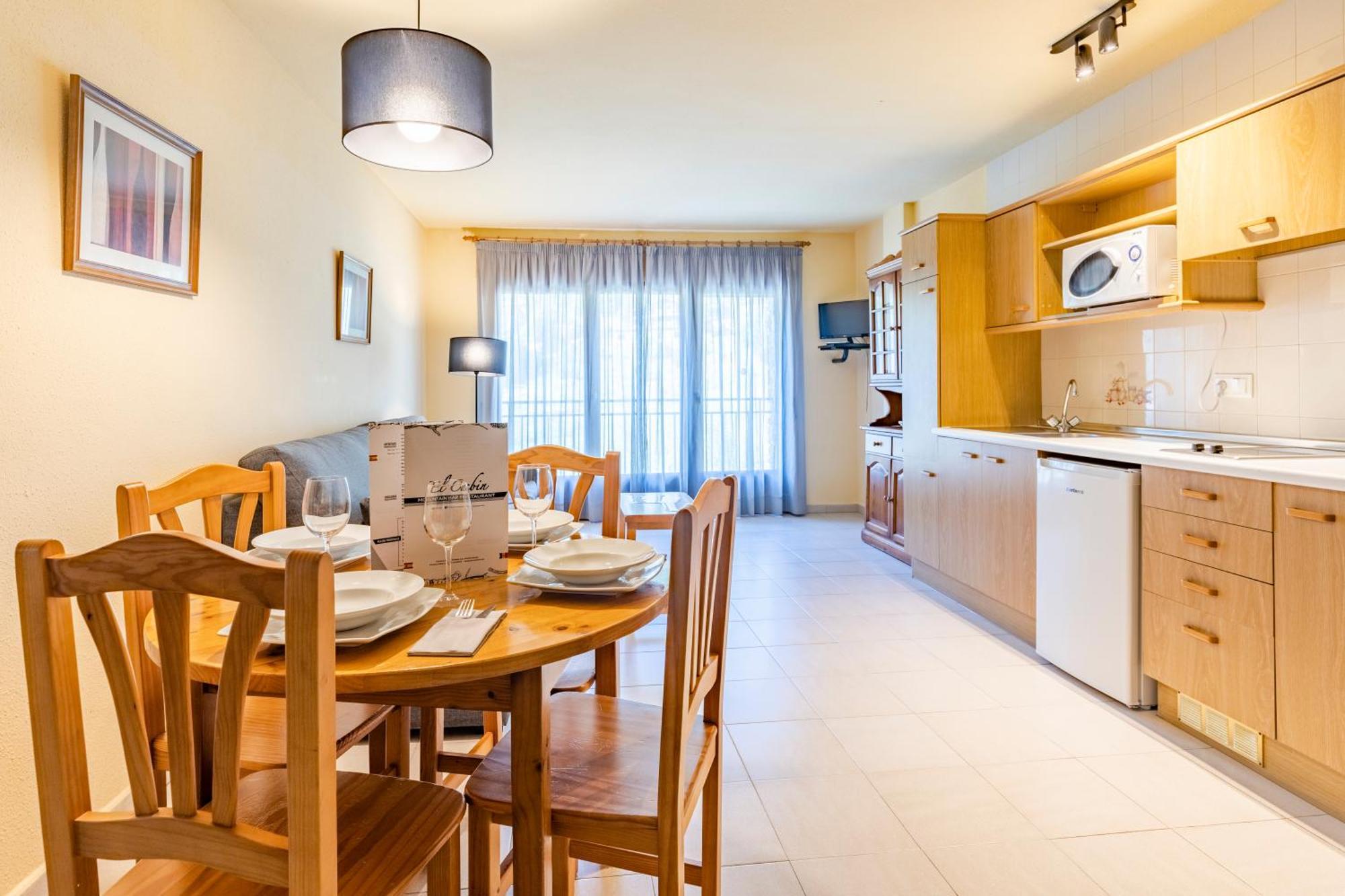 Apartamentos Turisticos Poblado Arinsal Εξωτερικό φωτογραφία