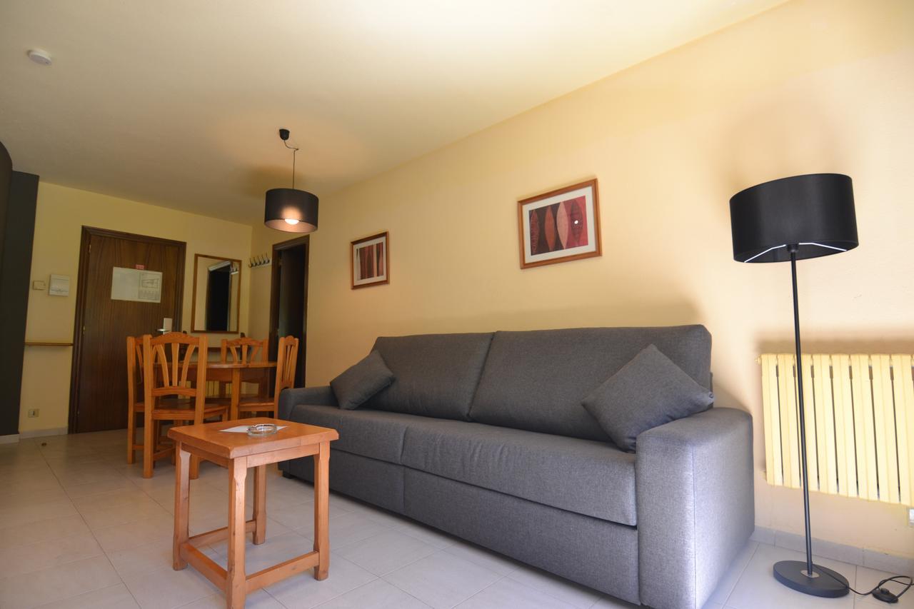 Apartamentos Turisticos Poblado Arinsal Εξωτερικό φωτογραφία