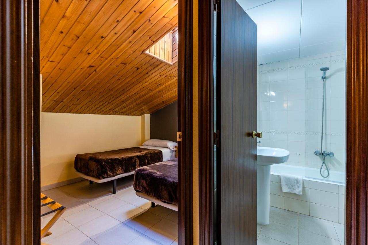 Apartamentos Turisticos Poblado Arinsal Εξωτερικό φωτογραφία